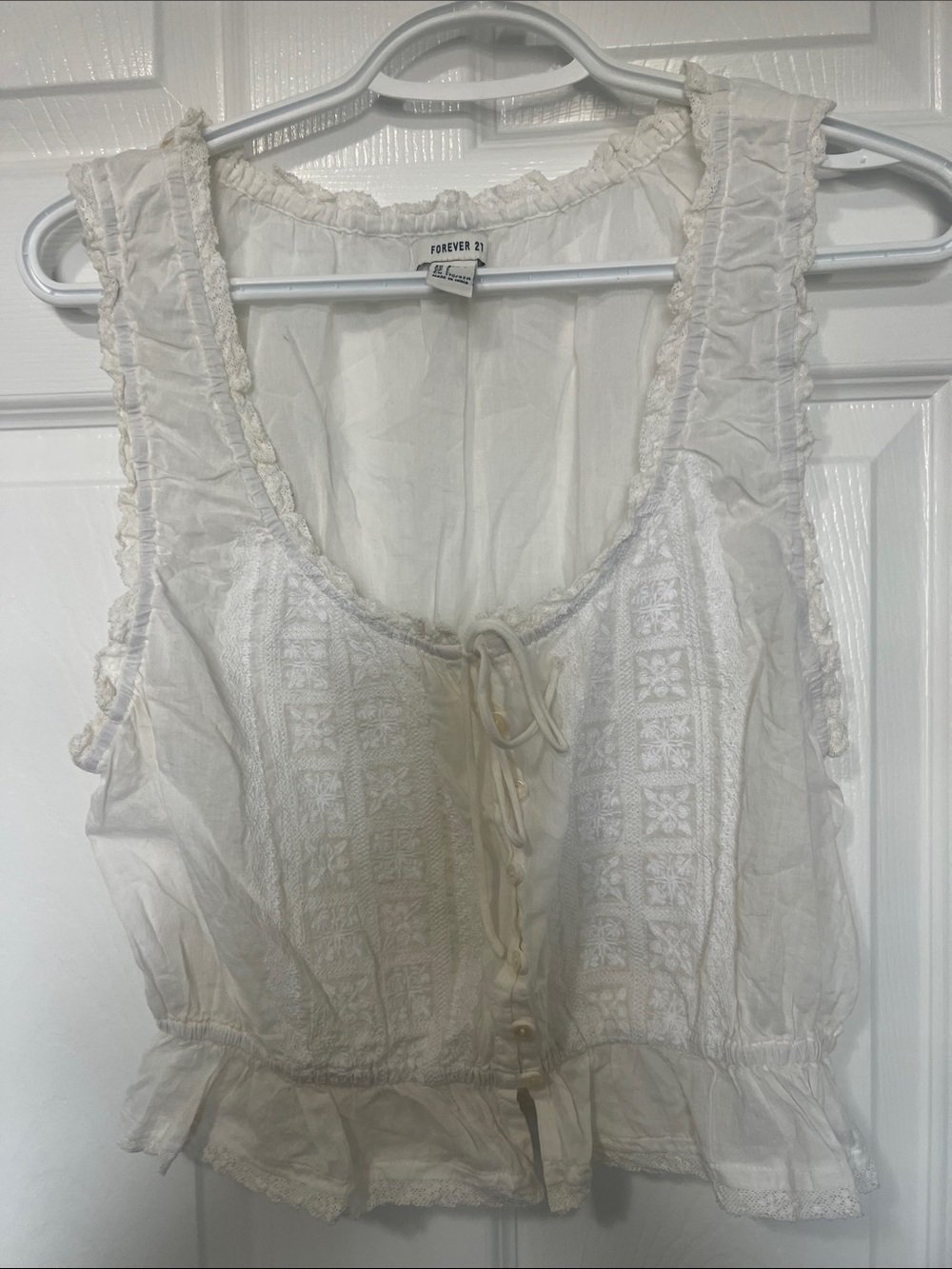 Forever 21 Cream Lace Tie-Front Crop Top